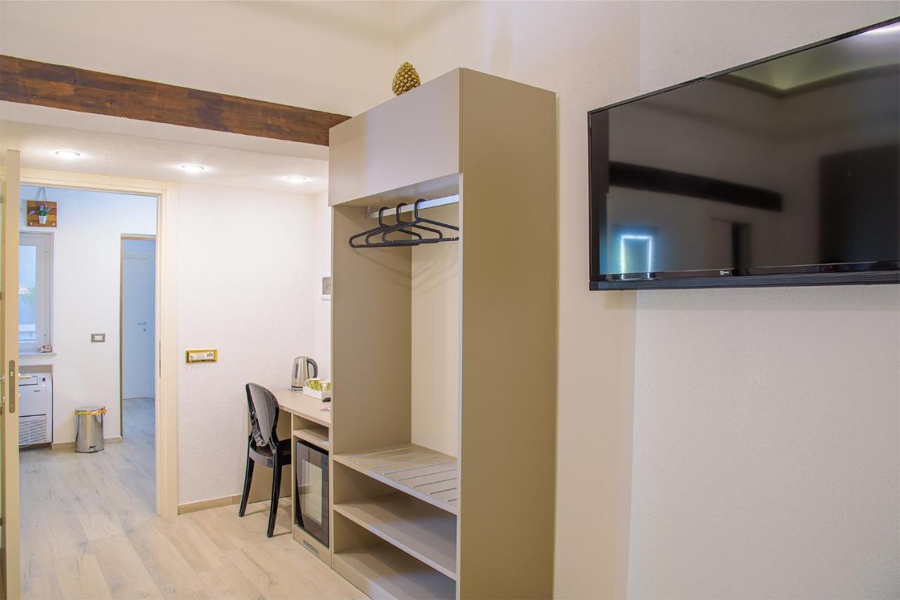 Barlaman Luxury Rooms Palermo Eksteriør billede