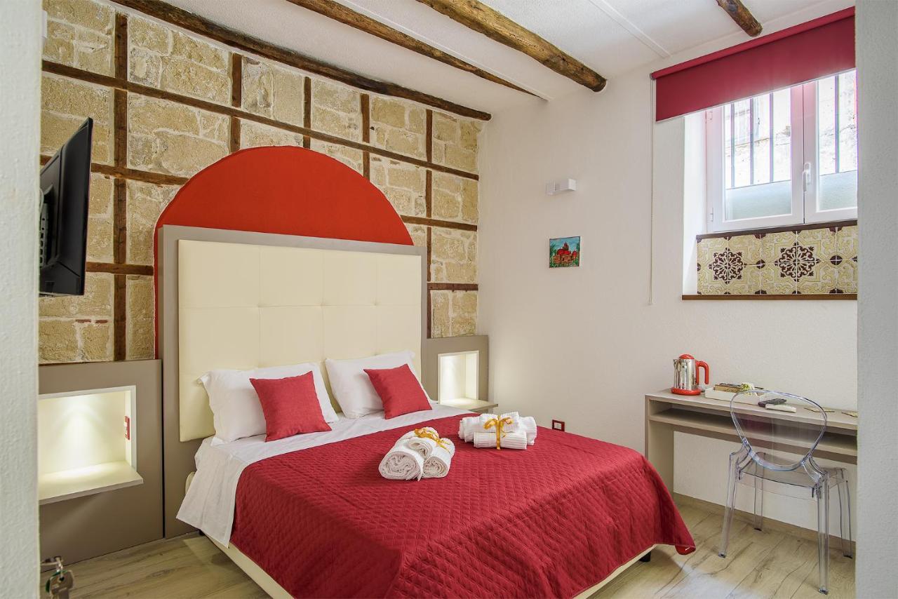Barlaman Luxury Rooms Palermo Eksteriør billede